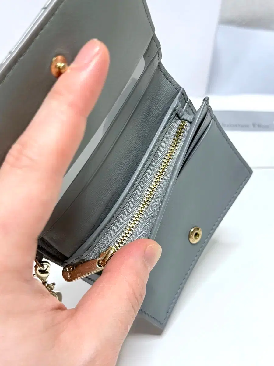 thumbnail-8